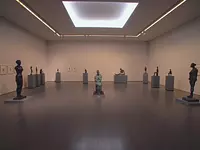 三重県立美術館：柳原義達記念館